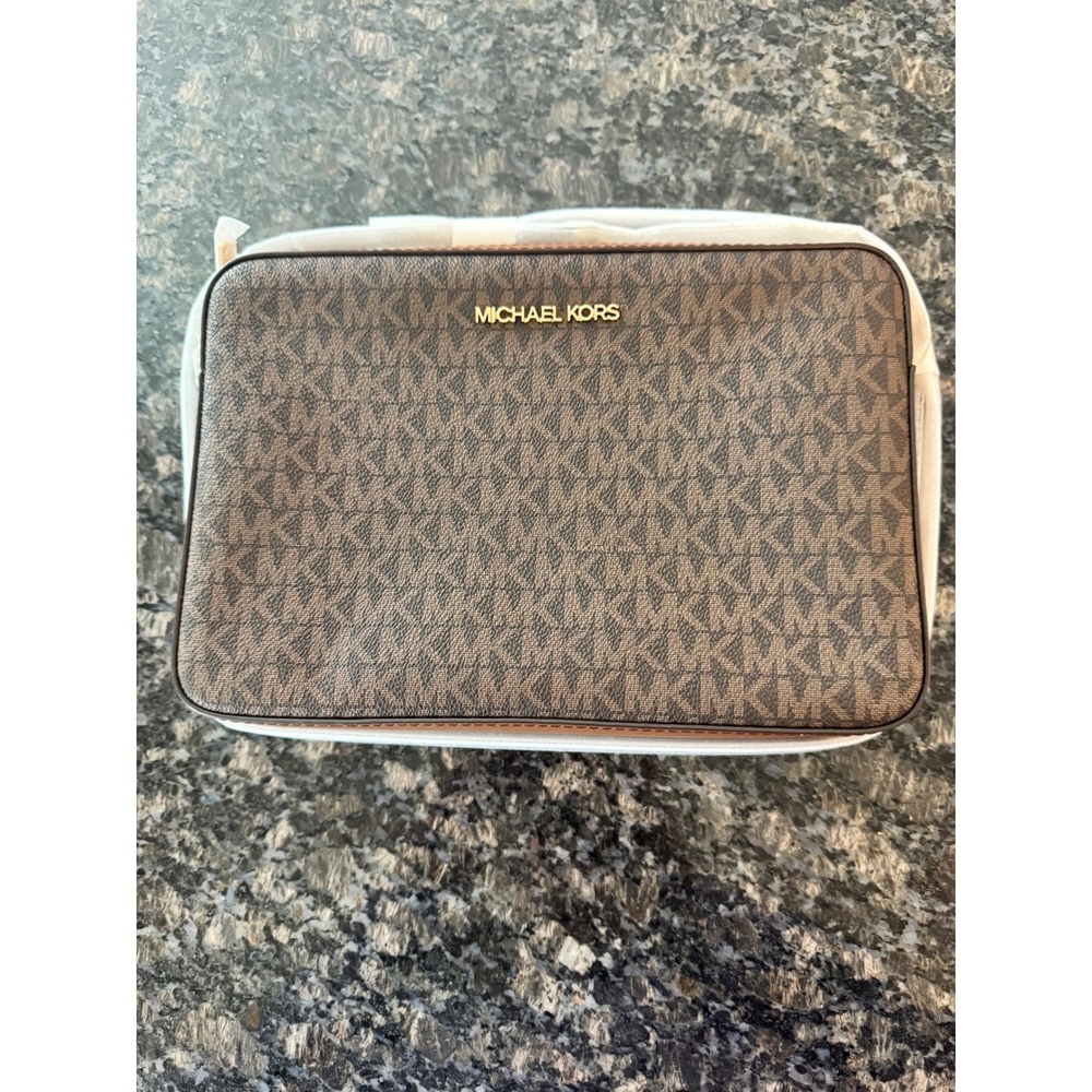 Michael Kors Jet Set LG EW Crossbody Bag Brown Logo 35F8GTTC3B - Picture 2 of 9